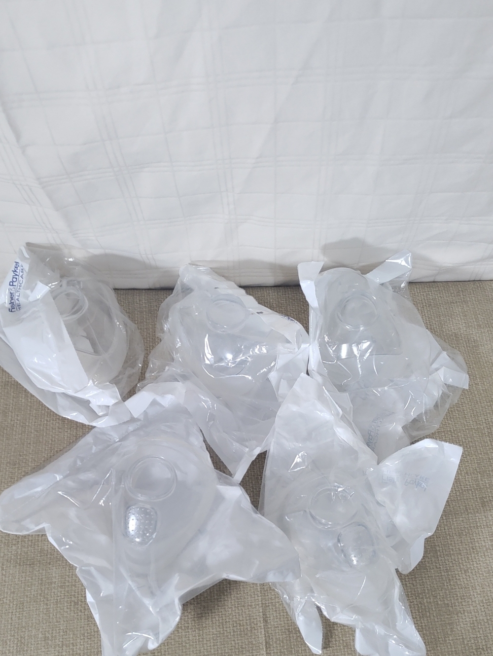 F&P 400HC581 Simplus Full Face Cushion Seals Size Large Lot of 5 New Sealed
